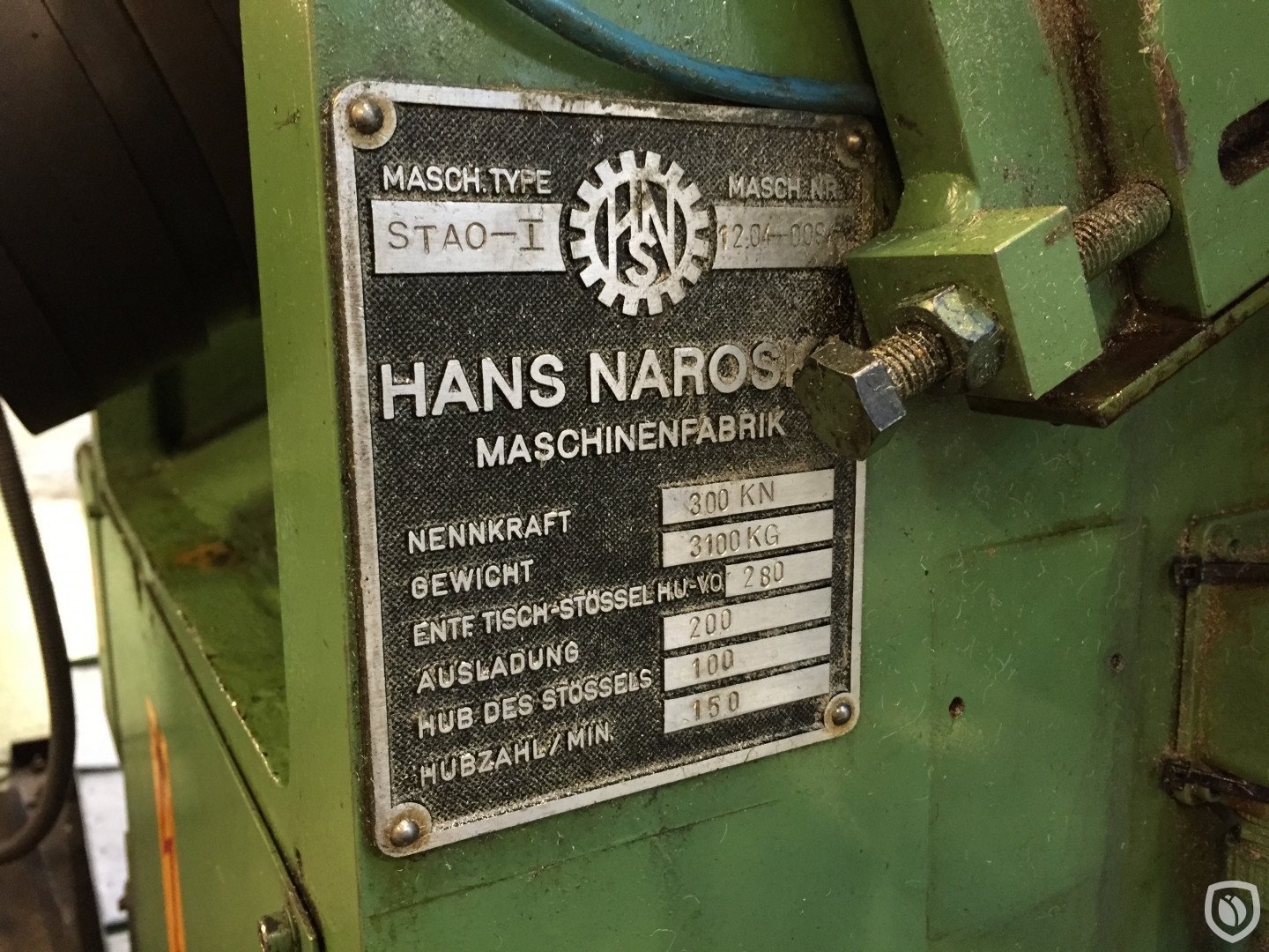 machine plate identification