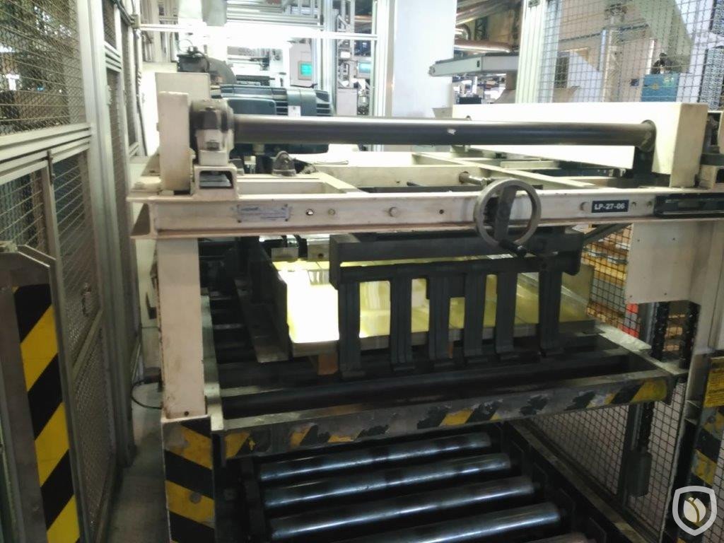 sheet end stacker