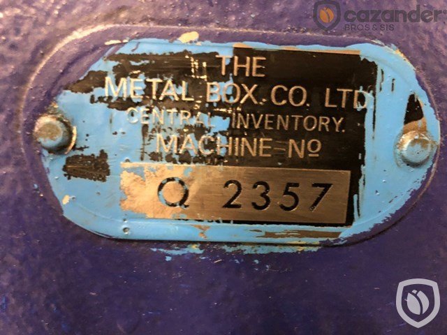 Metal Box Q 2357