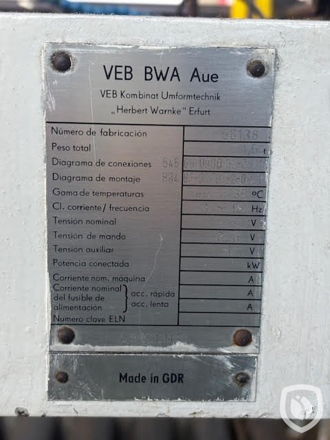 Machine plate feeder