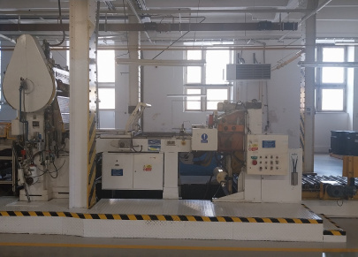 Components (bottoms dia 99) manufacturing line